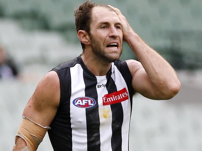 Travis Cloke shows his frustration. Picture: George Salpigtidis
