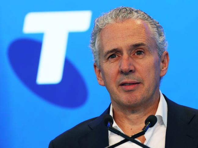 Telstra CEO Andrew Penn is seen at Telstra headquarters in Melbourne, Thursday, August 15, 2019. Telstra has reported a 40 per cent fall in full-year profit to $2.15 billion and flagged another earnings squeeze next year as construction of the national broadband network nears completion. (AAP Image/David Crosling) NO ARCHIVING