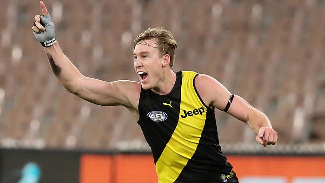 Tom Lynch played on after breaking his hand against Melbourne. Picture: Getty Images