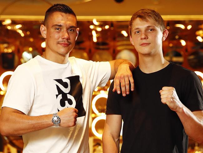 18/11/21 - WEEKEND TELEGRAPH SPECIAL. MUST TALK WITH PIC EDITOR JEFF DARMANIN BEFORE PUBLISHING**** STRICT EMBARGO ON IMAGES ****World rated boxer Tim Tszyu (left) pictured with his younger brother Nikita Tszyu who will follow in his footsteps and turn professional next year.  Picture: Sam Ruttyn