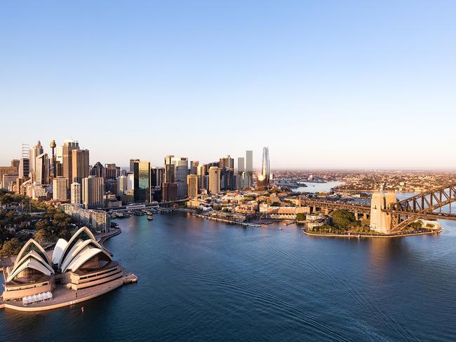 Mansion: Aerial view of Sydney and Circular Quay