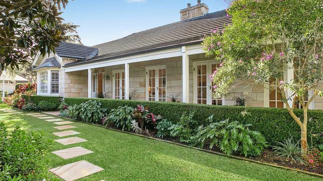 the Hastings Rd Federation home was renovated by architect Harvey Little in the late 1980s.