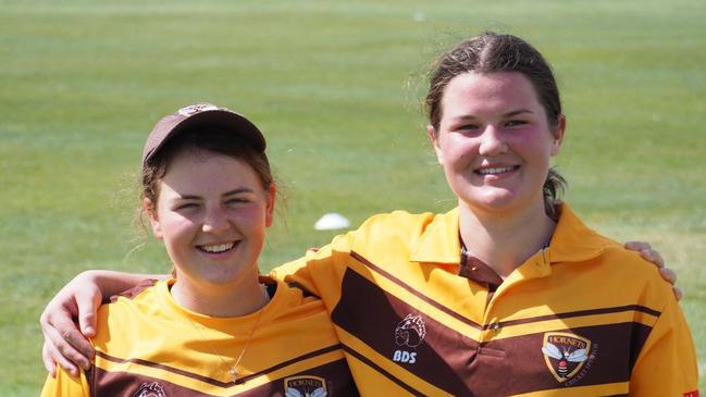 Hornets cousins Ellie (left) and Ruth Johnston will help the younger players when not on Queensland duty this season.