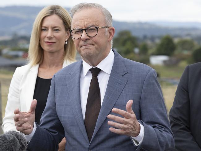 HOBART, AUSTRALIA - NewsWire Photos - JANUARY 15, 2025:, Prime Minister Anthony Albanese appears at a press conference in Hobart. Picture: NewsWire / Eddie Safarik