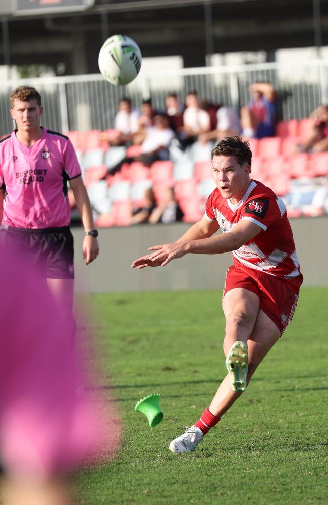 PBC’s Zane Harrison kicks for goal. Picture: Liam Kidston