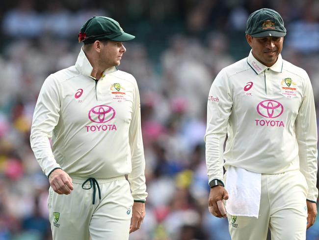 Usman Khawaja (R) described the SCG deck as a ‘stinker’. Picture: AFP