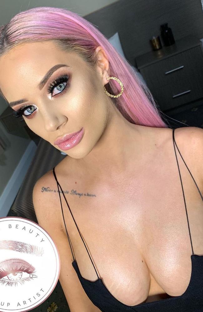 Former MAFS star Jessika Power confidently flaunts her fat transfer 'boob  job' procedure