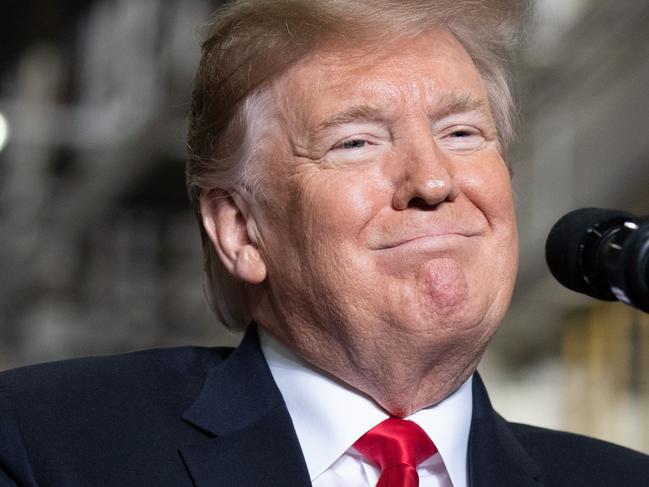 US President Donald Trump speaks after touring the Lima Army Tank Plant at Joint Systems Manufacturing in Lima, Ohio, March 20, 2019. (Photo by SAUL LOEB / AFP)