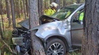 The scene of a collision between a car and bus at Tuan Forest.