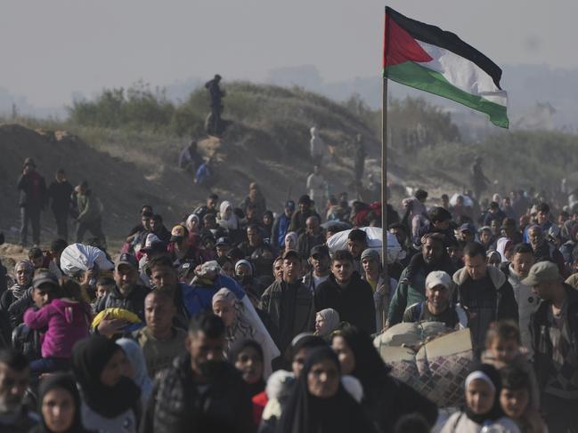 Displaced Palestinians return to their homes in the northern Gaza Strip. Picture: AP