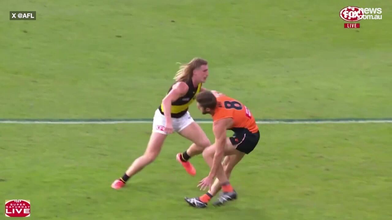 Fears for AFL veteran after brutal injury