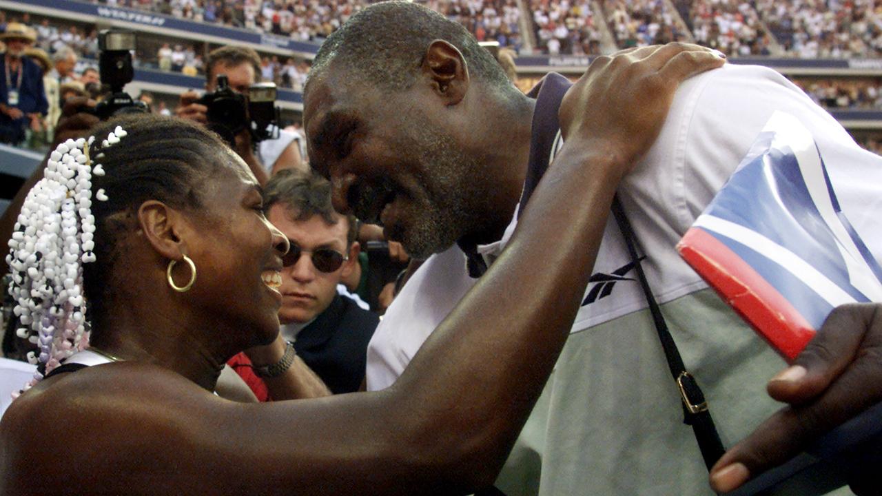 Richard Williams hugs daughter Serena after her 1999 US Open win. 