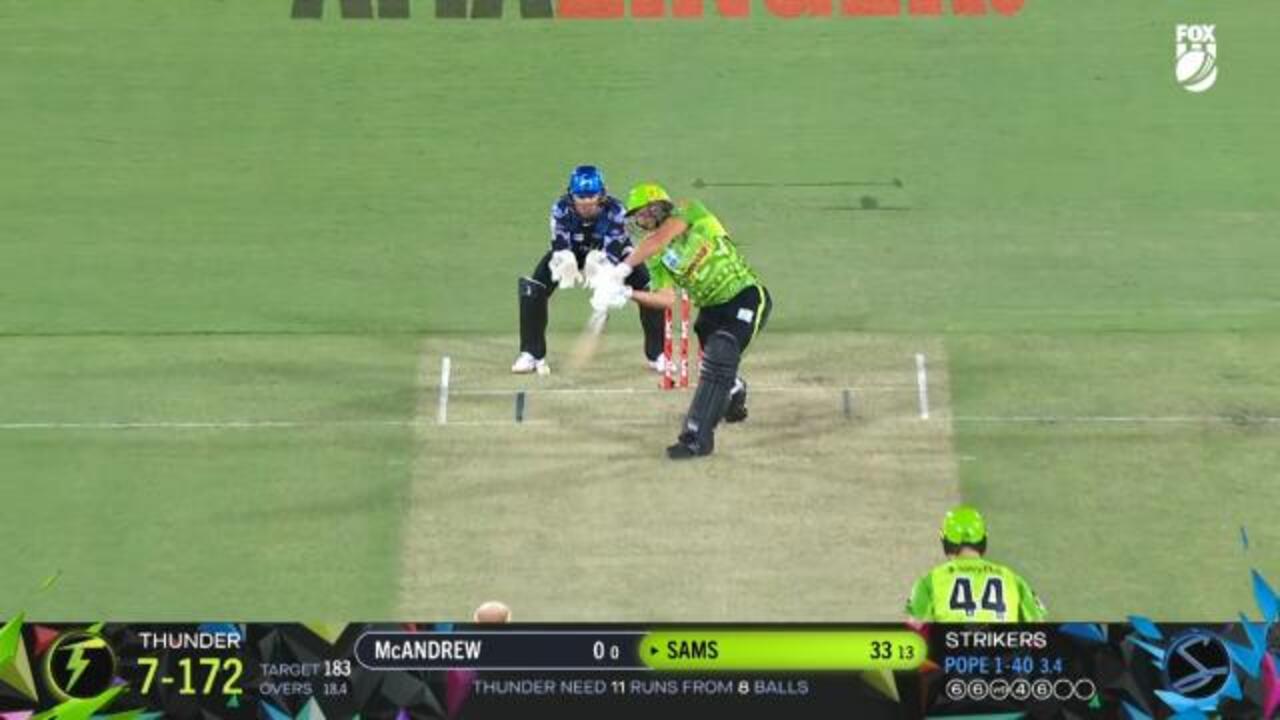 Daniel Sams' INCREDIBLE 31-run over!