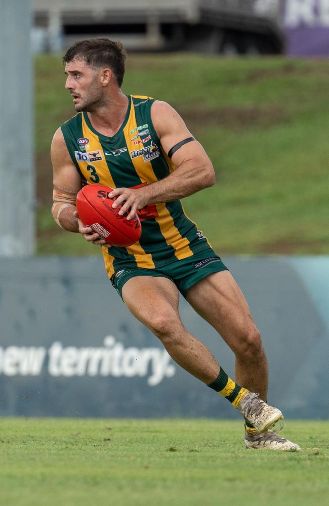 PINT’s Christopher Nield playing in the 2024-25 NTFL season. Picture: AFLNT Media / Tymunna Clements.