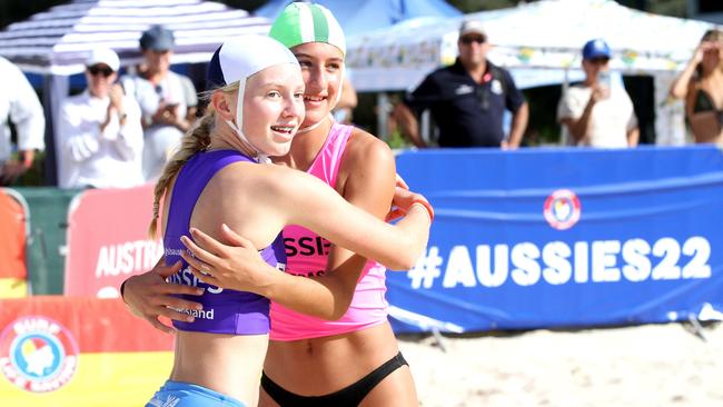 Hayley Mann and Zahra Buckley after their one-two in the beach sprint.