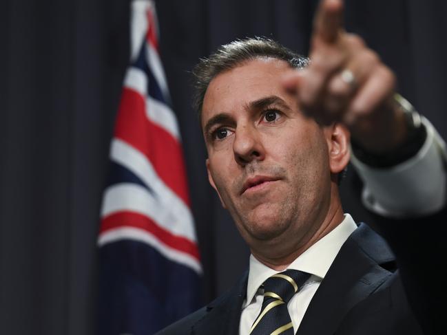 CANBERRA, AUSTRALIA, NewsWire Photos. SEPTEMBER 6, 2023: Treasurer Jim Chalmers holds a press conference about the National Accounts for the June quarter at Parliament House in Canberra. Picture: NCA NewsWire / Martin Ollman