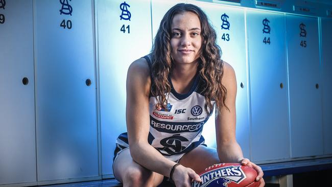 Indy Tahau's switch from rugby union to Aussie rules is paying off as she prepares to play with South Adelaide in a SANFLW grand final.Thursday May 16th 2019. PIC.  AAP/Roy VanDerVegt