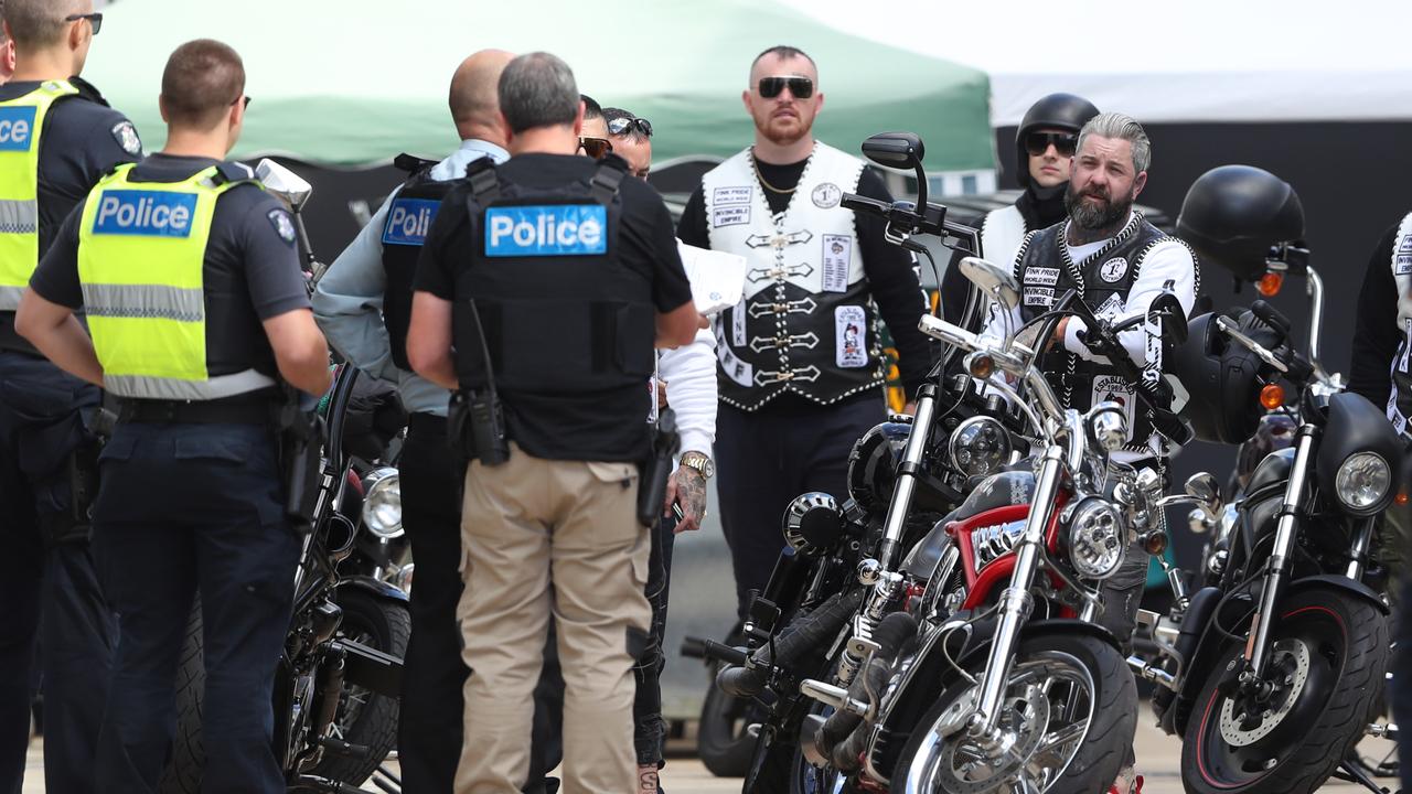 Bikie News: Finks Run From Wodonga To Cranbourne West Clubhouse ...