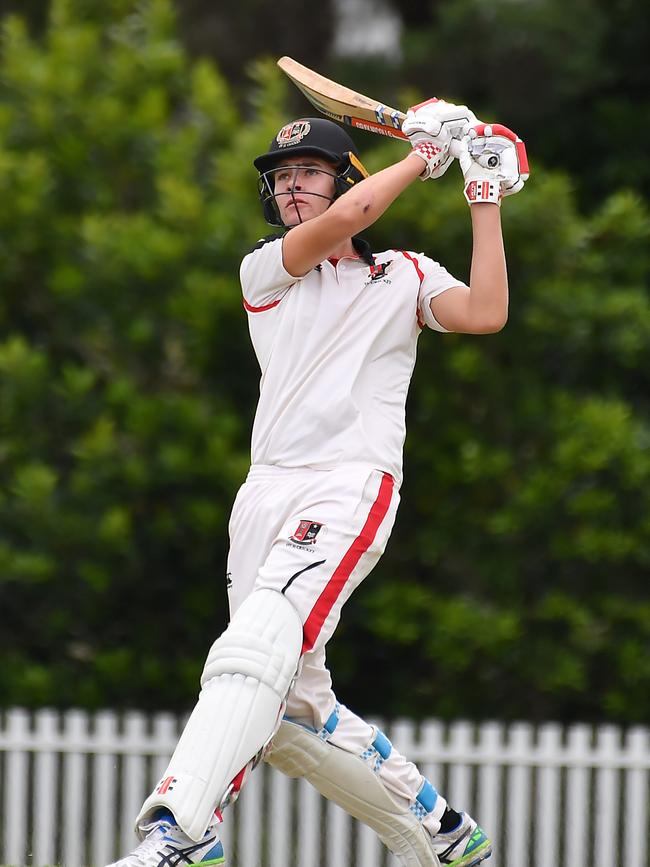 Terrace batsman Tom Campbell Picture, John Gass