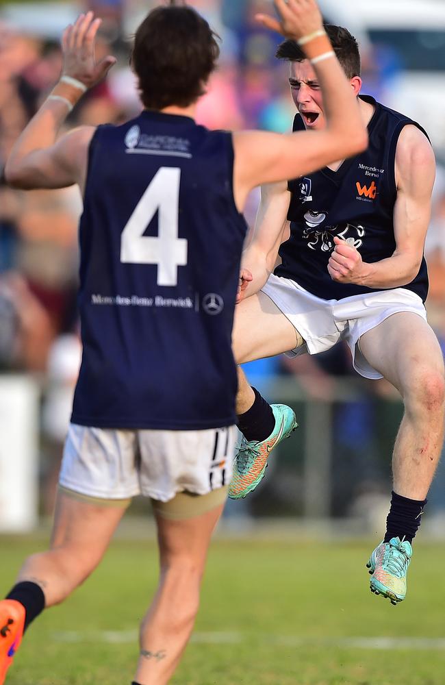 Luke Nelson is jubilant after kicking a goal for Berwick in the 2015 grand final against Cranbourne.