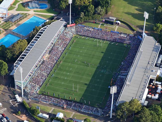 A packed Parramatta Stadium. Picture: Greg Parker/7News