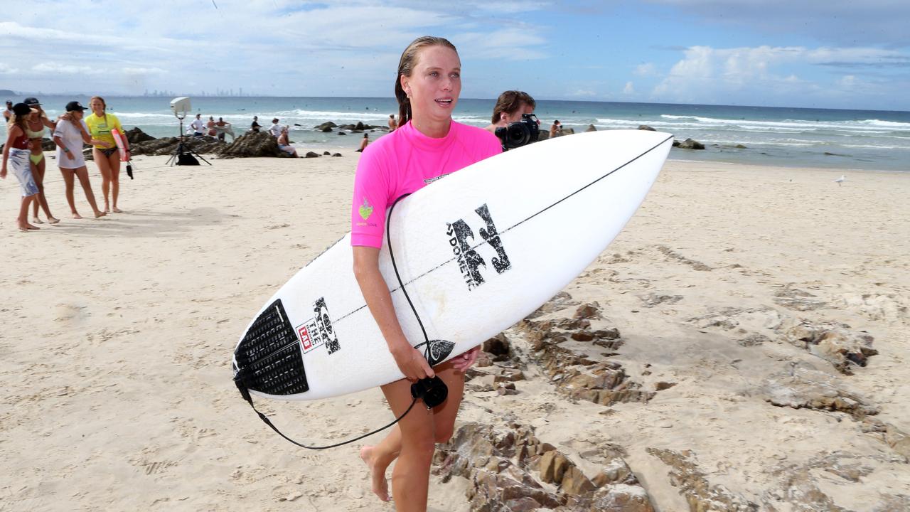 Usher Cup Finals at Snapper Rocks Winner Macy Callaghan. 30 January 2022 Coolangatta Picture by Richard Gosling