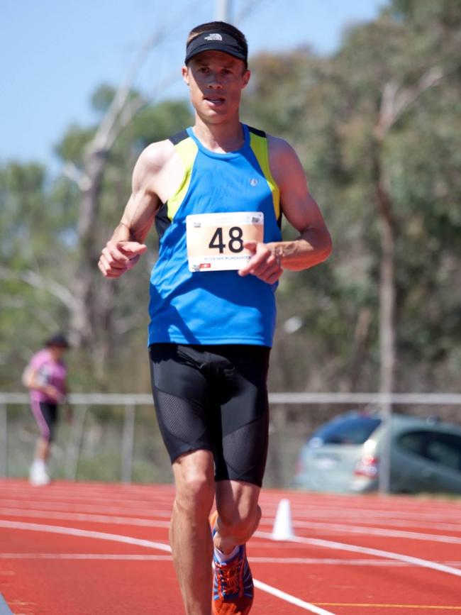 Peter Competing in the 2014 Coburg 6 Hour Championships, where he placed 1st with 80.87km – a course record at the time.