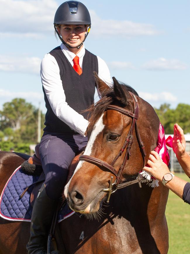 10th place in the PQC State Showjumping Championships 13 and Under 26 90cm class.