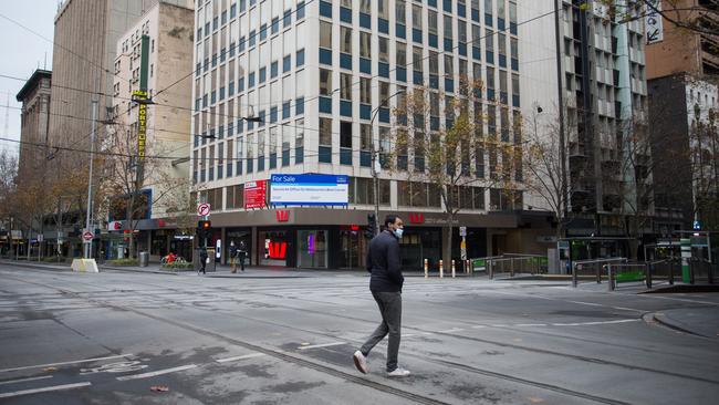 The reluctance of many office workers to return to city buildings has caused problems for CBD retailers. Picture: NCA NewsWire/Paul Jeffers