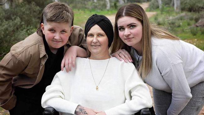 Emma Stephenson who has been diagnosed with terminal cancer with her children. 11-year-old Anton and 20-year-old Lailani. Picture: Supplied