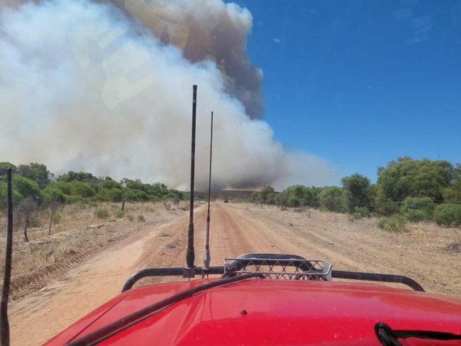 The bushfire emergency in the shire of Irwin. Picture: Cassie Healy