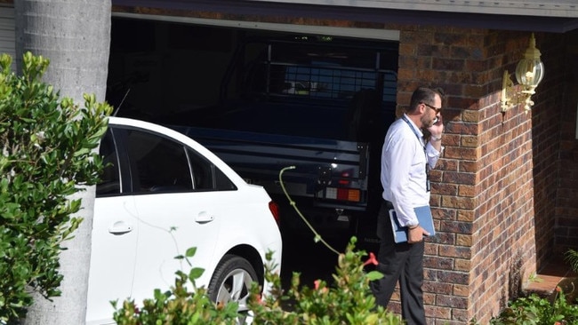 Police search the Forbes Ave house of Kyle James Field, 27, where they found $4190 cash under a bed, along with digital scales, tick sheet, clip seal bags and a magnetic box. Field was sentenced for his role in a Rockhampton meth trafficking syndicate in March. Picture: The Morning Bulletin