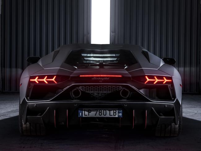 2022 Lamborghini Aventador Ultimae.