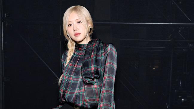 PARIS, FRANCE - SEPTEMBER 26: (EDITORIAL USE ONLY - For Non-Editorial use please seek approval from Fashion House) Rosé of South Korean girl group BLACKPINK attends the Saint Laurent Womenswear Spring/Summer 2024 show as part of Paris Fashion Week on September 26, 2023 in Paris, France. (Photo by Pascal Le Segretain/Getty Images)