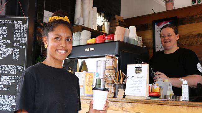 Nikkaya Williams and Cafe Fresq Port Douglas owner Aoife Conway. PIC: Gizelle Ghidella.