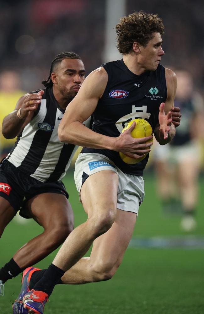 Charlie Curnow looked hampered on Saturday night. Picture: Daniel Pockett/Getty Images.