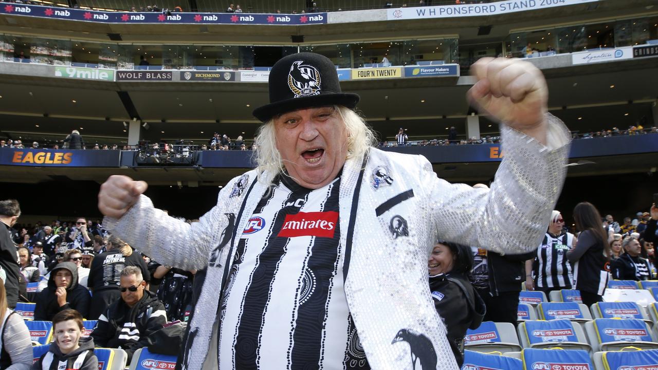 The 2018 AFL Premiership Grand Final. Collingwood vs West Coast. Crowd Color. Collingwood Cheer Squad legend Jeff "Joffa" Corfe warming up for a big day. Picture: David Caird