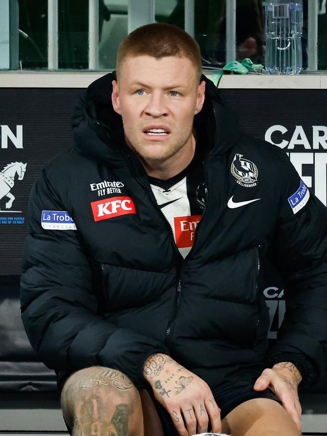 De Goey on the bench after being subbed out of a match. Picture: Dylan Burns/AFL Photos via Getty Images