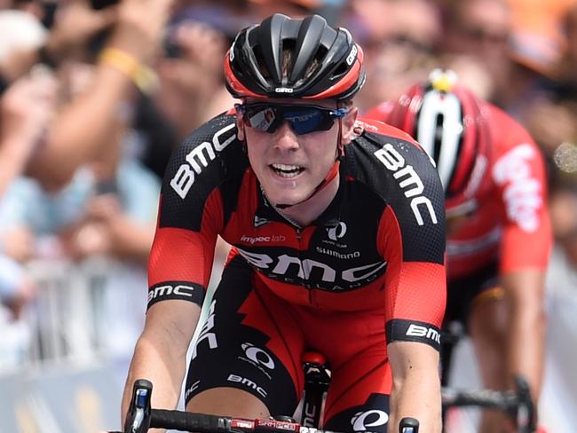 **CORRECTING CAPTION OF IMAGE ID: 20160121001220652199** Australian rider Rohan Dennis (left) of team BMC, followed by overall leader Jay McCarthy (right) of team Tinkoff, crosses the finish line of the Tour Down Under in Adelaide, Thursday, Jan. 21, 2016. (AAP Image/Dan Peled) NO ARCHIVING, EDITORIAL USE ONLY