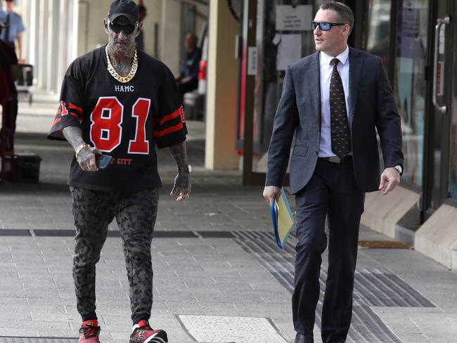 Hells Angels bikie member Dayne Brajkovich approaching Perth Magistrates Court on Tuesday. Picture: NCA NewsWire/Philip Gostelow