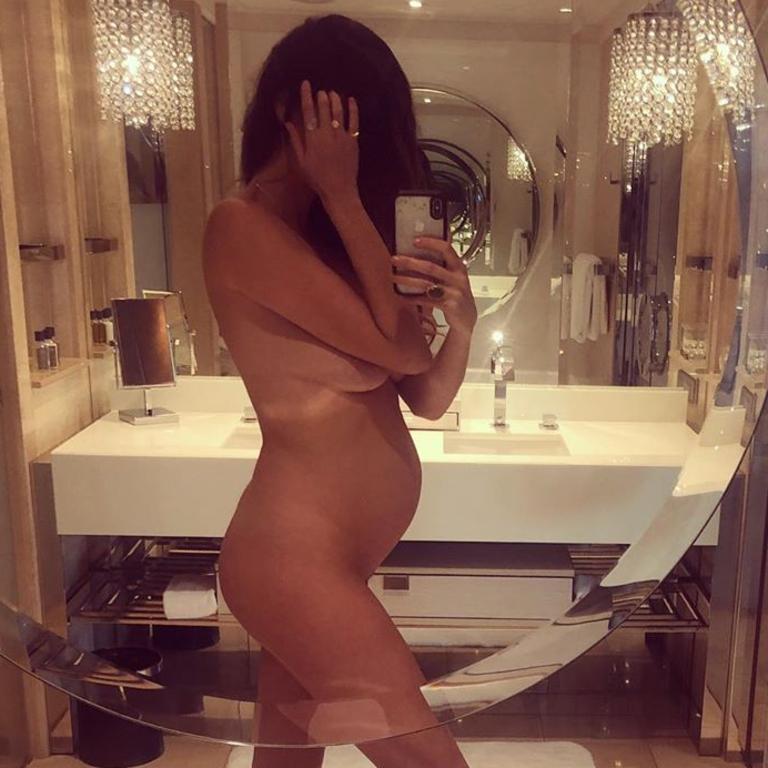 Model Nicole Trunfio shares pregancy snap which includes hilarious