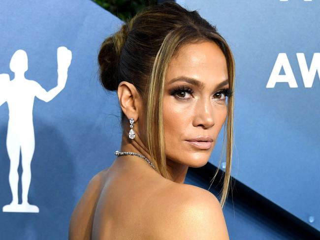 LOS ANGELES, CALIFORNIA - JANUARY 19: Jennifer Lopez attends the 26th Annual Screen Actors Guild Awards at The Shrine Auditorium on January 19, 2020 in Los Angeles, California.   Jon Kopaloff/Getty Images/AFP == FOR NEWSPAPERS, INTERNET, TELCOS & TELEVISION USE ONLY ==