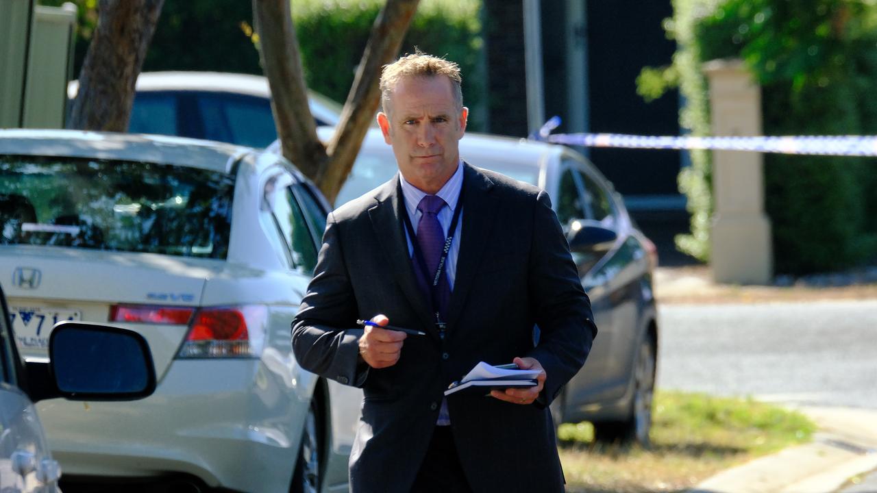 Detective Inspector Chris Murray addressed the media about the shooting on Saturday morning. Picture: NCA NewsWire / Luis Ascui