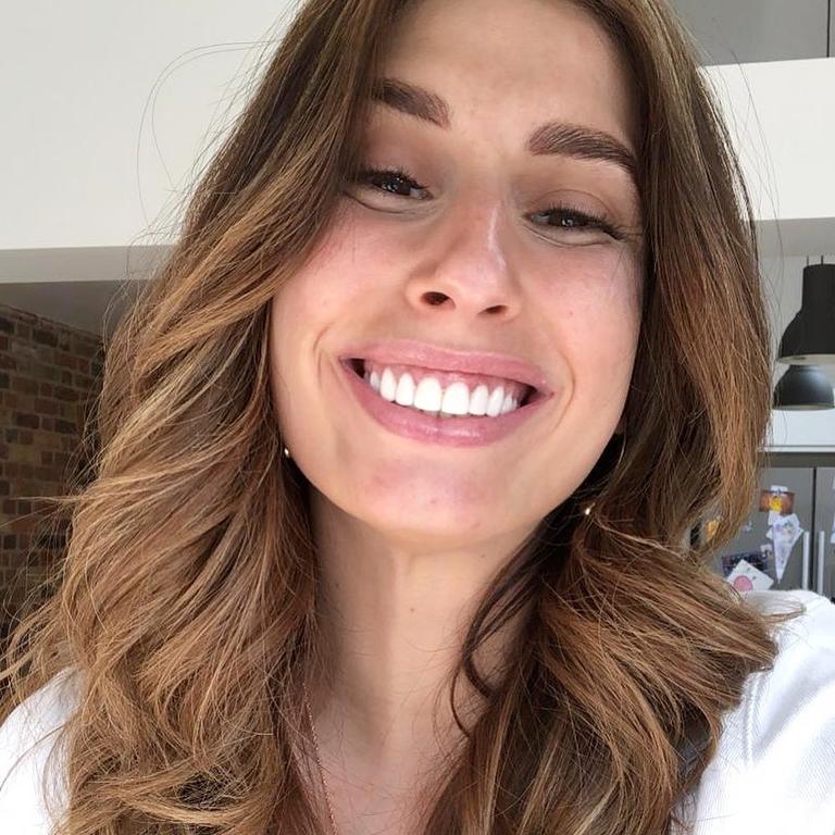 British reality star Stacey colomon has earned praise after sharing a 'real' bikini photo. Picture: Instagram / Stacey Solomon