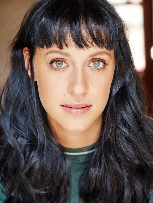 Jessica Falkholt.