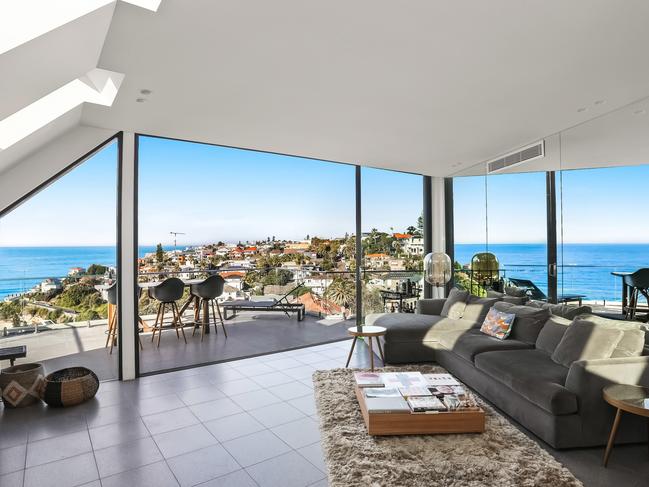 The Tamarama penthouse with stunning water views.