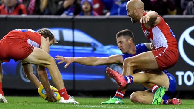 Josh Dunkley drops a potentially match-levelling mark.