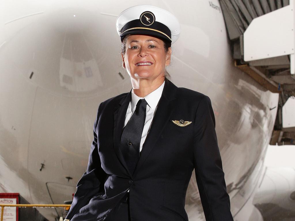 Davida Forshaw, a ground-breaking female Qantas pilot who has mentored a lot of younger women, is now suing her employer. Picture: Andrew Tauber