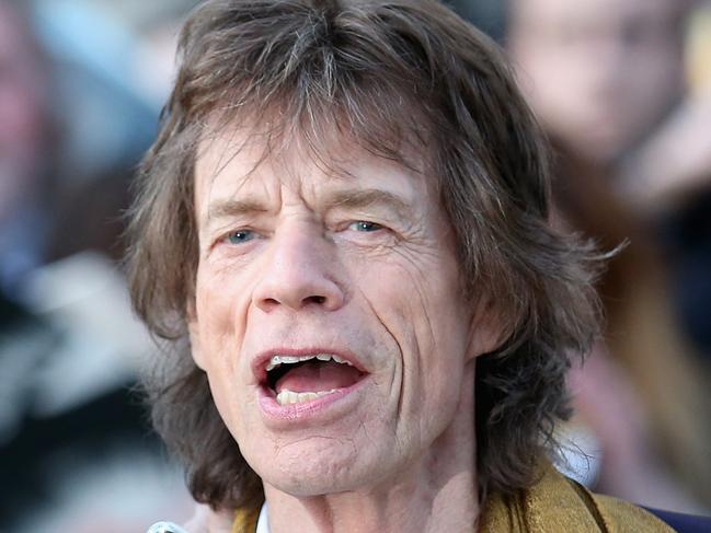 LONDON, ENGLAND - APRIL 04: Mick Jagger arrives for the private view of 'The Rolling Stones: Exhibitionism' at the Saatchi Gallery on April 4, 2016 in London, England. (Photo by Chris Jackson/Getty Images)