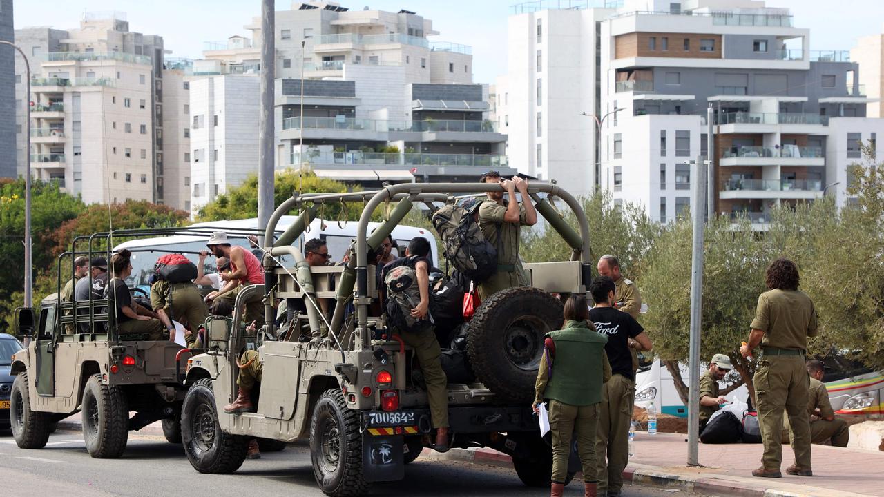 Australian-Israeli Military Reservists Arrive In Israel As Gaza Ground ...